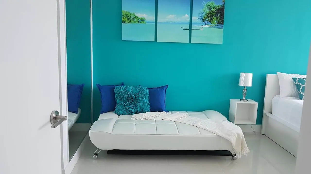 Luxury @ 20 South Ave Apartment Kingston 0*,  Jamaica