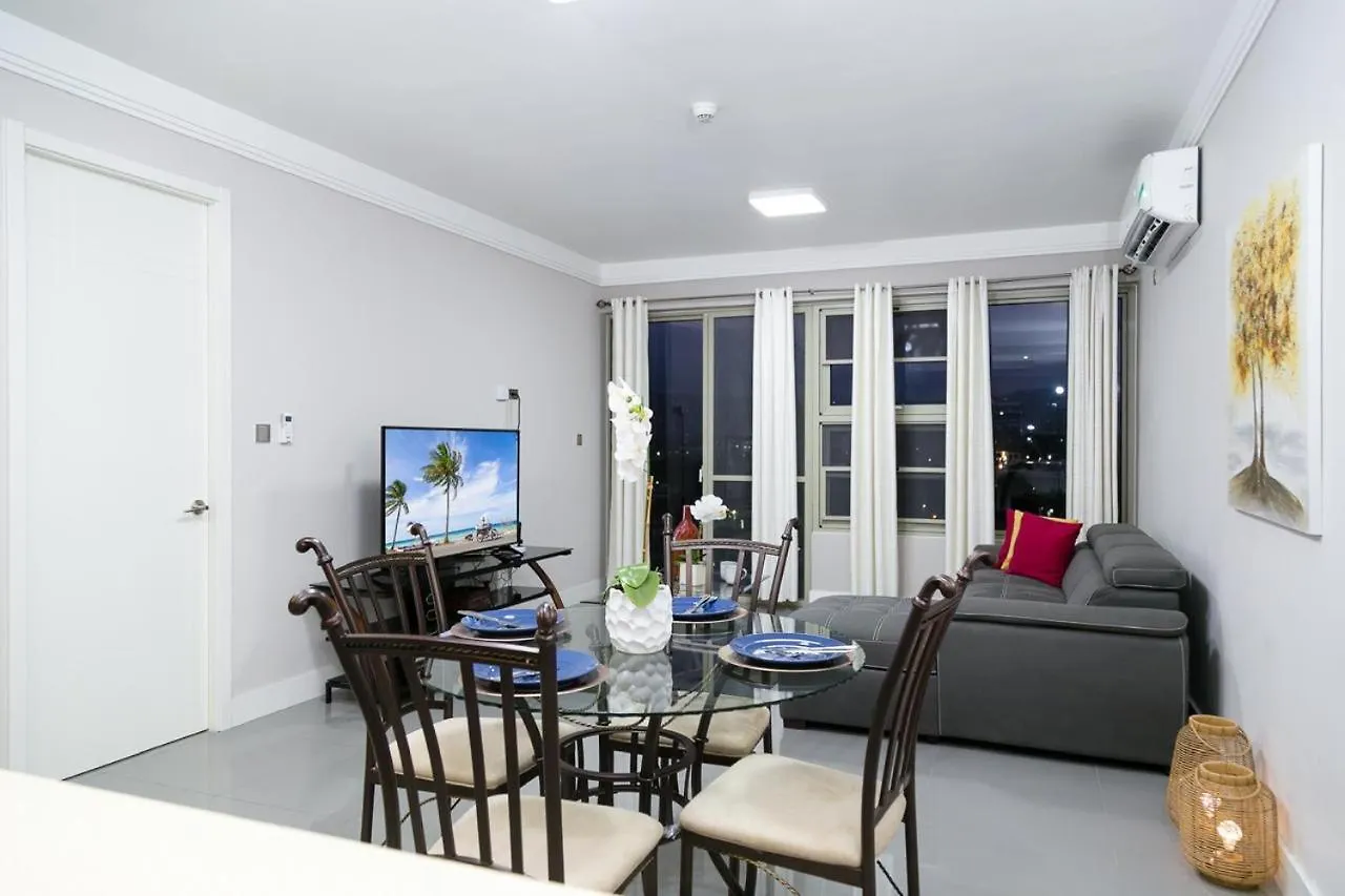 Luxury @ 20 South Ave Appartamento Kingston Giamaica
