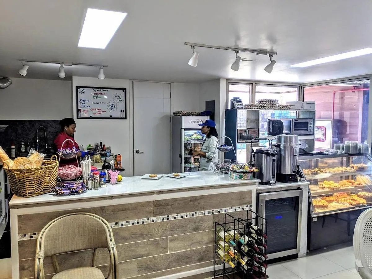 Luxury @ 20 South Ave Appartamento Kingston